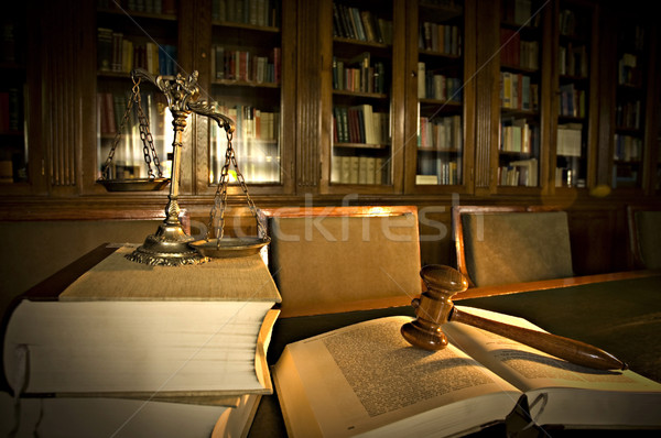 Decoratief schalen justitie bibliotheek symbool recht Stockfoto © dzejmsdin