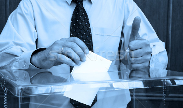 Hand stemmen binnenkant vak verkiezingen Stockfoto © dzejmsdin