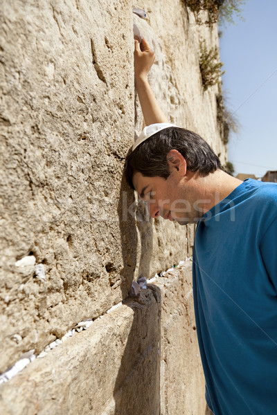 Placing a Note in the Wailing Wall Stock photo © eldadcarin