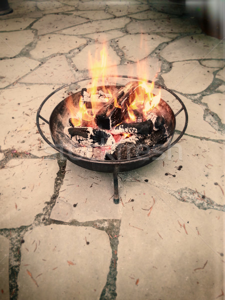 Burning Wood Stock photo © eldadcarin