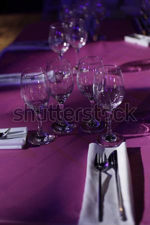 Banquete copos de vinho conjunto mesa de jantar casamento festa Foto stock © eldadcarin