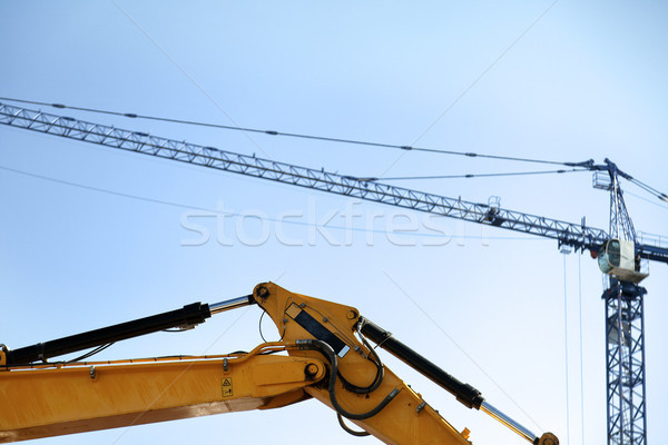 Lourd machines tour grue tracteur [[stock_photo]] © eldadcarin