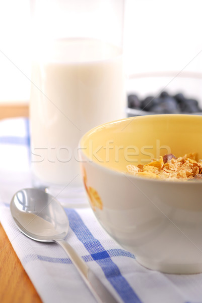 Foto stock: Saudável · café · da · manhã · cereal · leite · mirtilos · comida