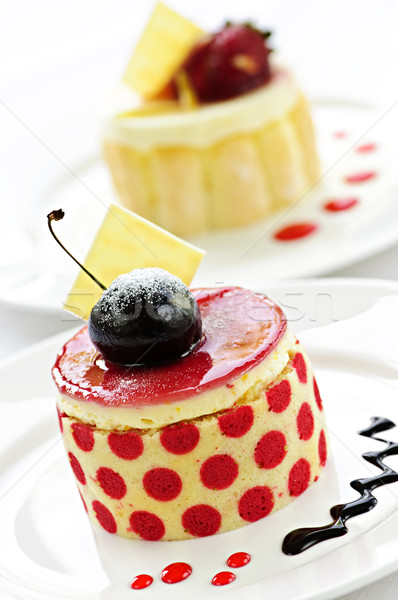 Desserts isolé blanche chocolat fruits Photo stock © elenaphoto