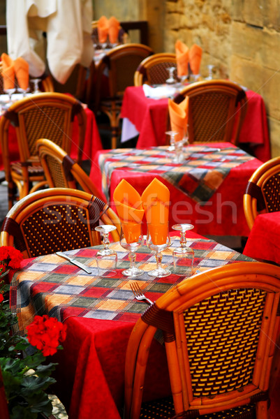 Restaurante patio establecer mantel gafas aire libre Foto stock © elenaphoto