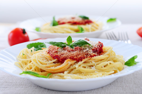 Stock foto: Pasta · Tomatensauce · Basilikum · Abendessen · Essen · Tomaten