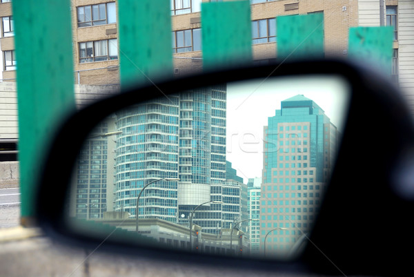 Auto Spiegel Reflexion Stadt regnerisch Tag Stock foto © elenaphoto