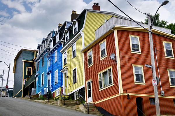 Colorido casas colina terranova Canadá ciudad Foto stock © elenaphoto