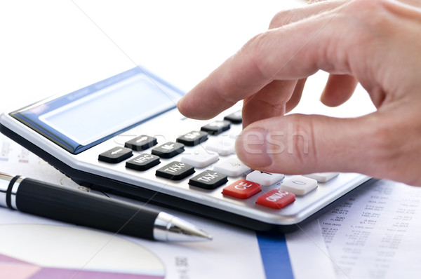 Belasting calculator pen typen nummers inkomen Stockfoto © elenaphoto