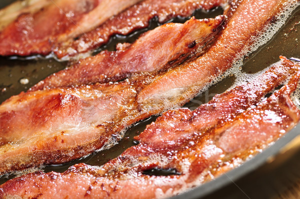 Foto stock: Bacon · frigideira · tiras · carne · de · volta · porco