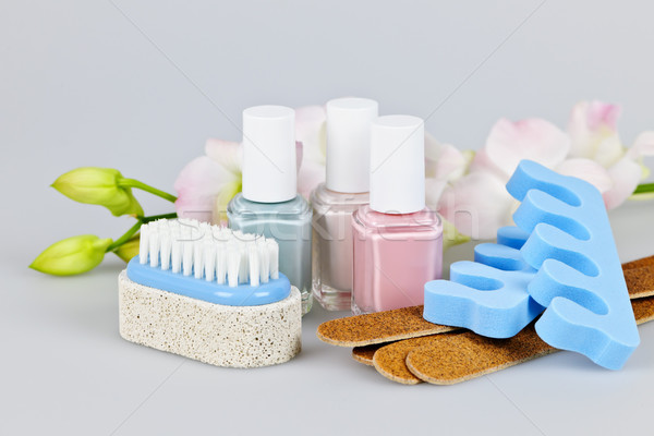 Pedicure herramientas esmalte de uñas piedra spa Foto stock © elenaphoto