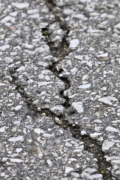 Spleet asfalt oude trottoir textuur Stockfoto © elenaphoto
