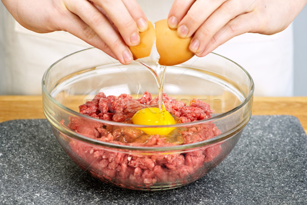 Stock fotó: Főzés · tojás · föld · marhahús · szakács · tál