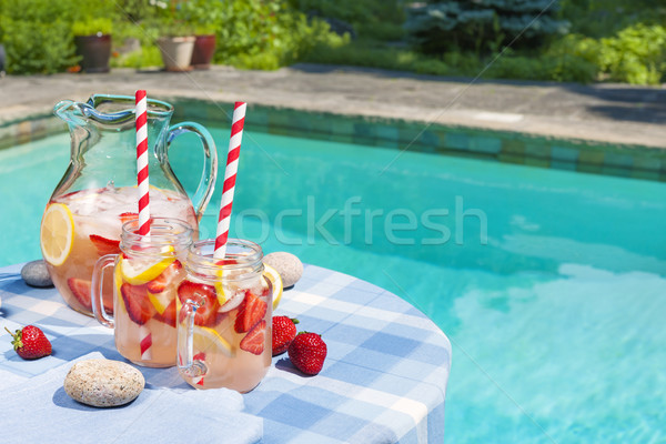 Stock foto: Erdbeere · Limonade · Pool · Seite · Eis · kalten