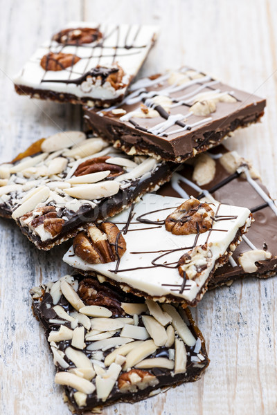 Chocolade karamel schors stukken zoete dessert Stockfoto © elenaphoto