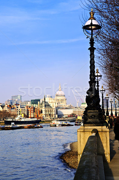 Londres vista sur banco catedral thames Foto stock © elenaphoto