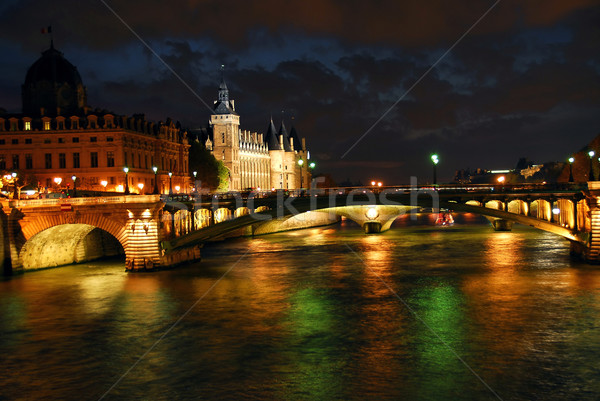 Nighttime Paris Stock photo © elenaphoto