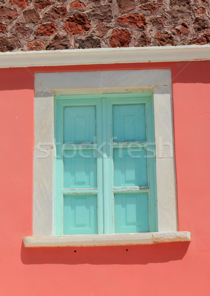 Inchis obturator verde colorat acasă Imagine de stoc © Elenarts
