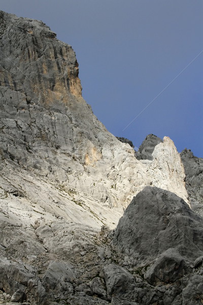 Zonlicht rock mooie grijs alpen bewolkt Stockfoto © Elenarts