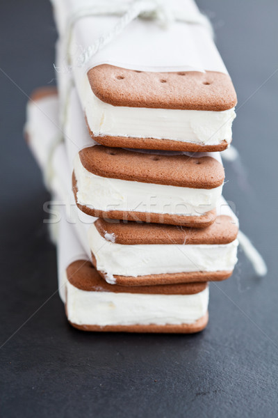 Gelato biscotti primo piano vaniglia bianco Foto d'archivio © ElinaManninen