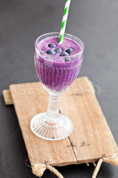 Stock fotó: áfonya · tej · smoothie · közelkép · üveg · csíkos