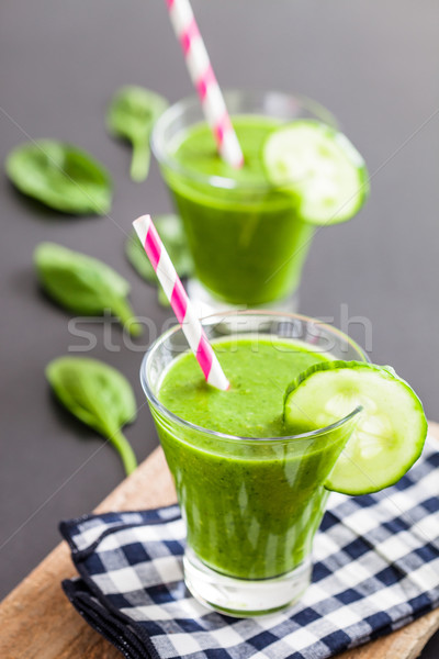 Smoothie verde vidro fresco saudável comida fruto Foto stock © ElinaManninen