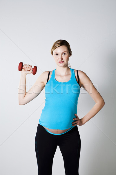 商业照片: 孕妇 · 哑铃 ·肩· 肌肉 · 女子