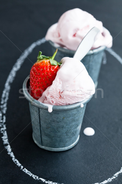 Strawberry ice cream Stock photo © ElinaManninen