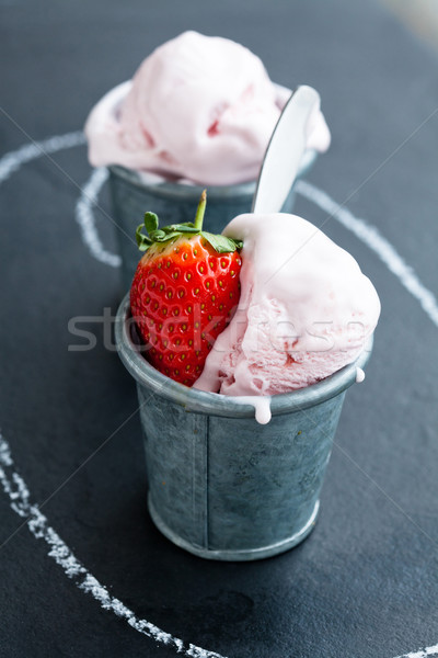 Strawberry ice cream Stock photo © ElinaManninen