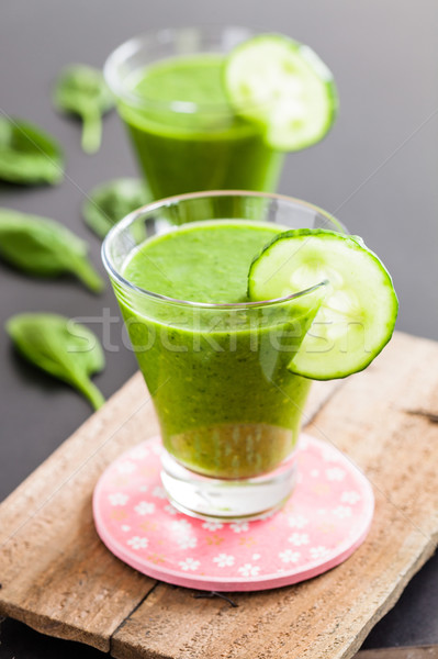 Smoothie verde vidro fresco saudável comida fruto Foto stock © ElinaManninen
