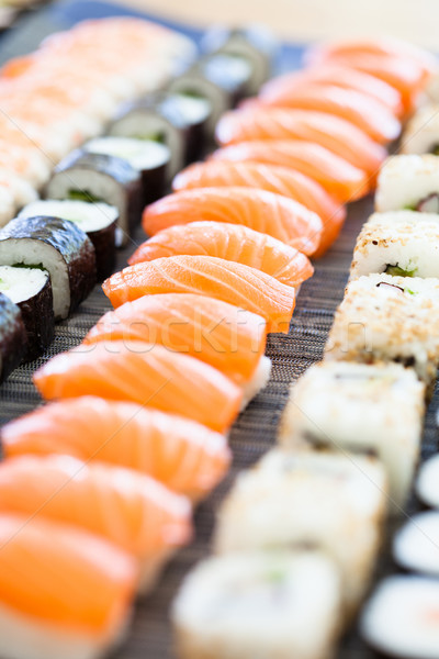 świeże sushi zdrowych Zdjęcia stock © ElinaManninen