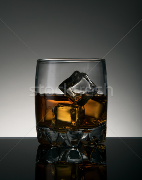 Brandy üveg jégkockák stúdiófelvétel jég ital Stock fotó © Elisanth