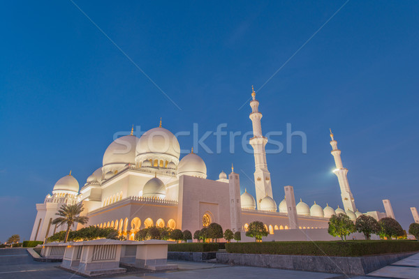 Moschee apus noapte se închina alb religie Imagine de stoc © Elnur