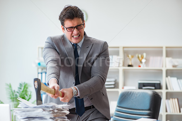 Böse aggressive Geschäftsmann Büro Arbeit Schreibtisch Stock foto © Elnur