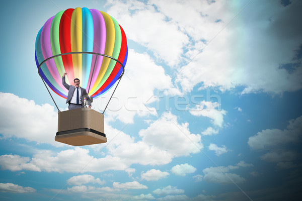 Om de afaceri care zboară balon provocare oraş finanţa Imagine de stoc © Elnur
