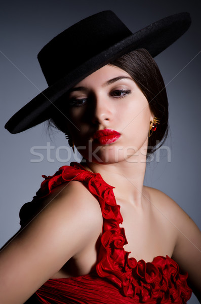 Atrakcyjna dziewczyna czerwona sukienka sexy dance moda czerwony Zdjęcia stock © Elnur