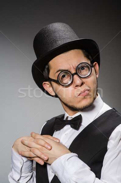 Jonge man klassiek zwarte vest hoed grijs Stockfoto © Elnur