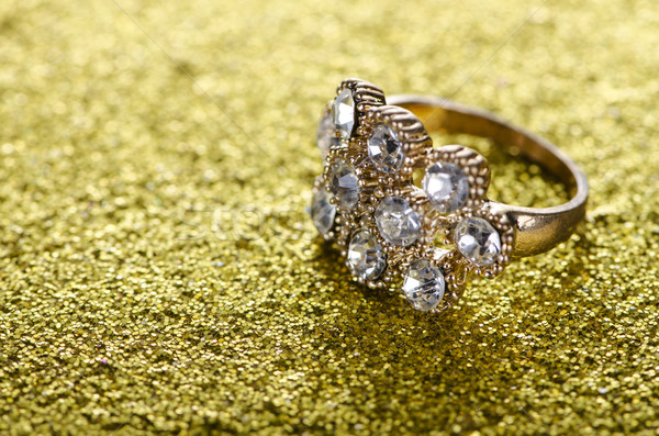 Bijoux anneau brillant chaîne diamant blanche Photo stock © Elnur