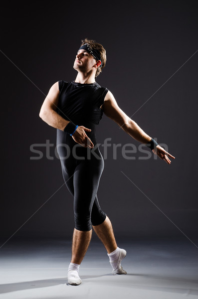 Fiatalember képzés balett férfi test művészet Stock fotó © Elnur