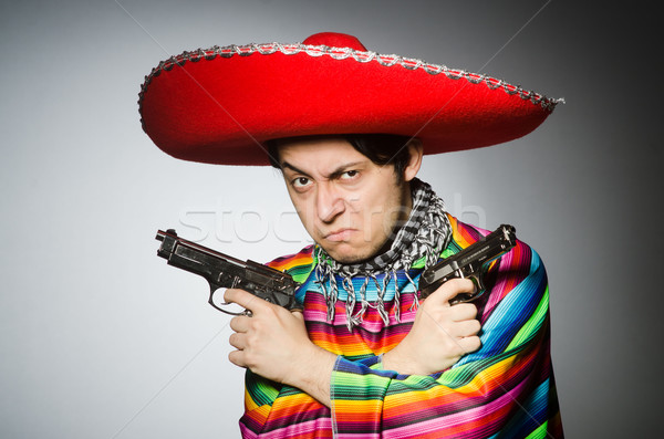 Om mexican pistol gri Imagine de stoc © Elnur