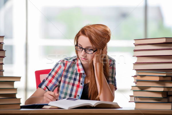 étudiant livres examens fille école maison [[stock_photo]] © Elnur