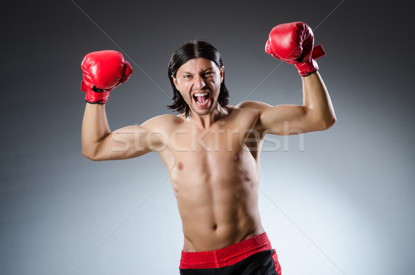 Arte martiale luptator pregătire mână fitness cutie Imagine de stoc © Elnur