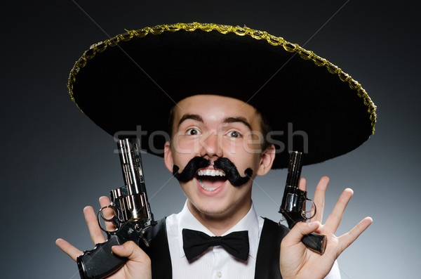 Foto stock: Engraçado · mexicano · sombrero · mão · homem · suicídio