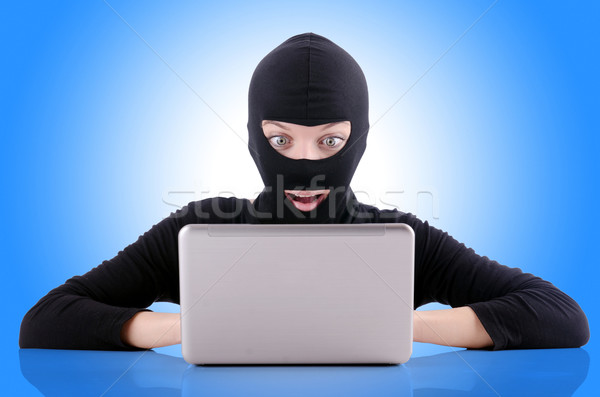 黑客 計算機 男子 鍵盤 筆記本 商業照片 © Elnur