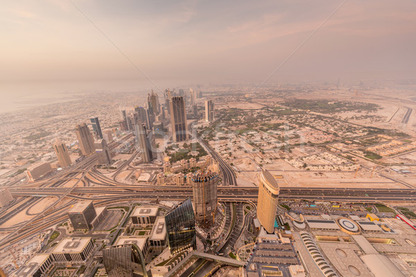 Panoramă noapte Dubai cer constructii construcţie Imagine de stoc © Elnur