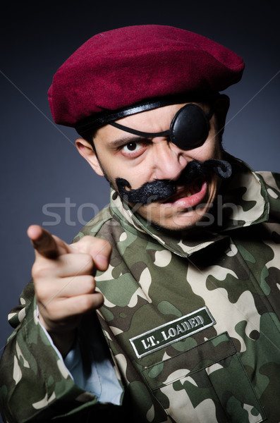 Amuzant soldat militar om verde război Imagine de stoc © Elnur