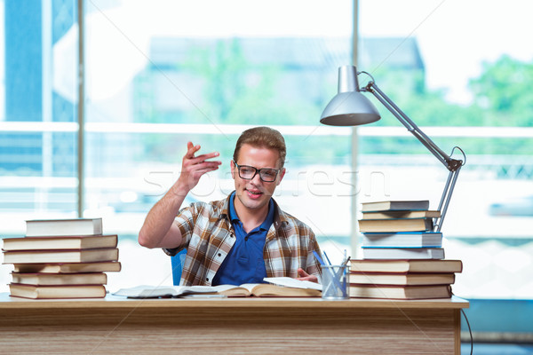 Stock foto: Jungen · männlich · Studenten · High · School · Prüfungen · Pfund