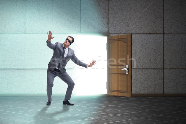 Foto stock: Empresário · incerteza · negócio · trabalhar · porta · corporativo