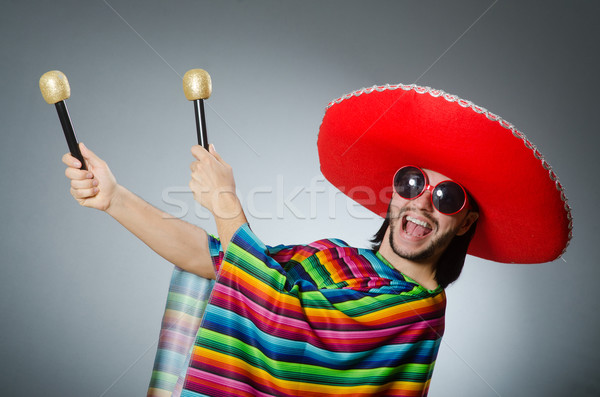 Homme sombrero chanter chanson fête [[stock_photo]] © Elnur