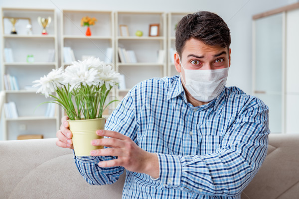 Hombre sufrimiento alergia médicos flor alimentos Foto stock © Elnur